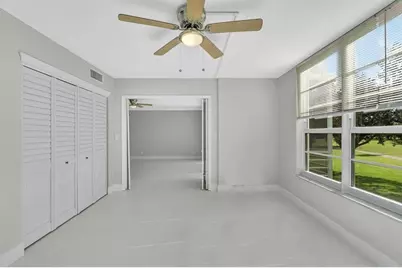 3800 Oaks Clubhouse Drive #201, Pompano Beach, FL 33069 - Photo 17