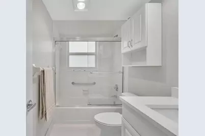 3800 Oaks Clubhouse Drive #201, Pompano Beach, FL 33069 - Photo 19