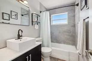 2216 NW 2nd Ave, Wilton Manors, FL 33311 - Photo 7