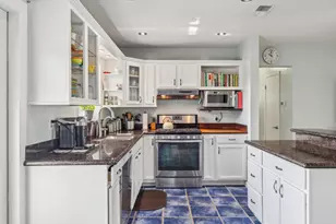 2216 NW 2nd Ave, Wilton Manors, FL 33311 - Photo 3