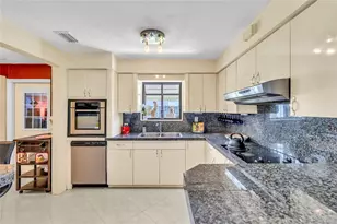 1961 NE 31st St, Pompano Beach, FL 33064 - Photo 25