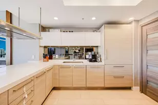 17301 Biscayne Blvd, North Miami Beach, FL 33160 - Photo 19