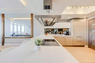 17301 Biscayne Blvd, North Miami Beach, FL 33160 - Photo 21