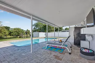 401 NW 39th St, Deerfield Beach, FL 33064 - Photo 27