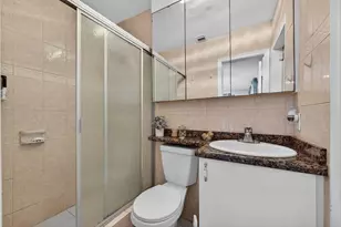 401 NW 39th St, Deerfield Beach, FL 33064 - Photo 25