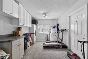 401 NW 39th St, Deerfield Beach, FL 33064 - Photo 17