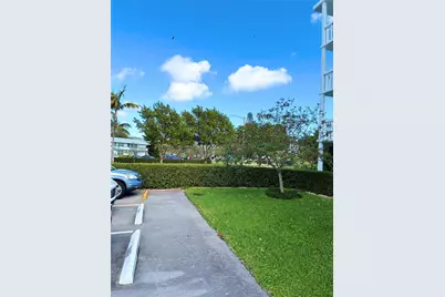 1001 Newport G #1001, Deerfield Beach, FL 33442 - Photo 31