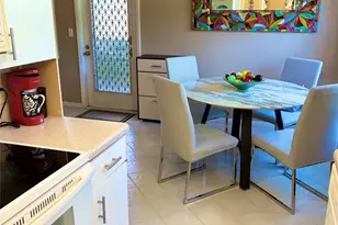 1001 Newport G, Deerfield Beach, FL 33442 - Photo 17