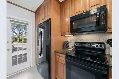 1900 NE 19th Street, Fort Lauderdale, FL 33305 - Photo 21