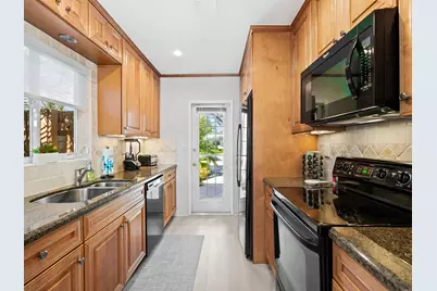 1900 NE 19th Street, Fort Lauderdale, FL 33305 - Photo 23