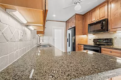 1900 NE 19th Street, Fort Lauderdale, FL 33305 - Photo 17