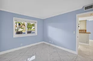 2230 N Cypress Bend Dr, Pompano Beach, FL 33069 - Photo 27