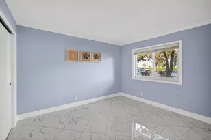 2230 N Cypress Bend Dr, Pompano Beach, FL 33069 - Photo 25