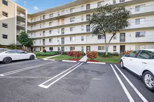 2230 N Cypress Bend Dr, Pompano Beach, FL 33069 - Photo 45