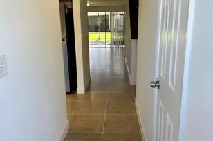 4624 NW 90th Ave, Sunrise, FL 33351 - Photo 3