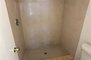 4624 NW 90th Ave, Sunrise, FL 33351 - Photo 19