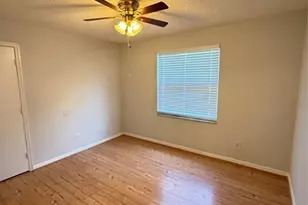 12123 SW 2nd St, Pembroke Pines, FL 33025 - Photo 13