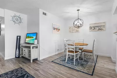 490 SE 19th Avenue #203, Pompano Beach, FL 33060 - Photo 9