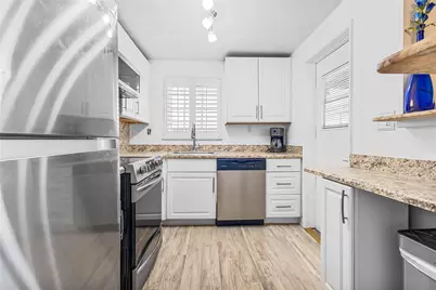 490 SE 19th Avenue #203, Pompano Beach, FL 33060 - Photo 11