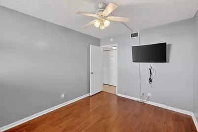 115 Lake Emerald Drive #403, Fort Lauderdale, FL 33309 - Photo 29