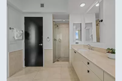 411 N New River Drive #2401, Fort Lauderdale, FL 33301 - Photo 15