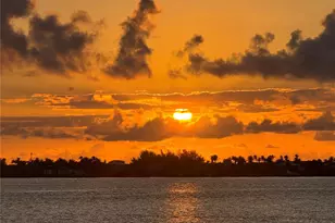 20 Harbour Isle Dr Unit, Hutchinson Island, FL 34949 - Photo 3