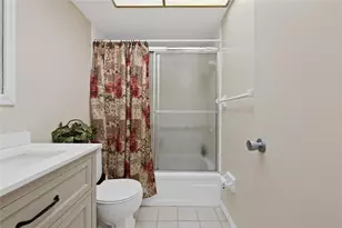 1711 NW 46th Ave, Lauderhill, FL 33313 - Photo 9