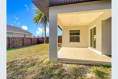 2565 Englewood Road, Venice, FL 34293 - Photo 13