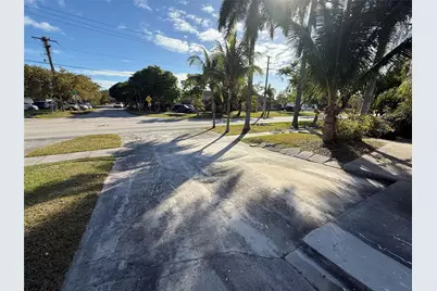 19900 SW 87th Avenue, Cutler Bay, FL 33157 - Photo 5