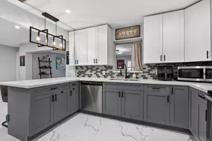 3330 NW 69th St, Fort Lauderdale, FL 33309 - Photo 3