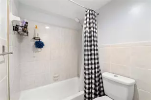 8437 Forest Hills Dr, Coral Springs, FL 33065 - Photo 19