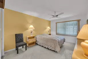 4037 Swansea B, Deerfield Beach, FL 33442 - Photo 9