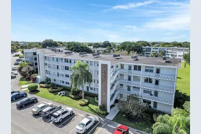 4037 Swansea B #4037, Deerfield Beach, FL 33442 - Photo 1