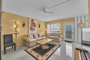 4037 Swansea B, Deerfield Beach, FL 33442 - Photo 3