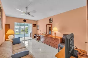 0000 Swansea B Unit #0000, Deerfield Beach, FL 33442 - Photo 11