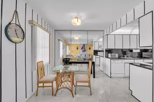 4037 Swansea B, Deerfield Beach, FL 33442 - Photo 7