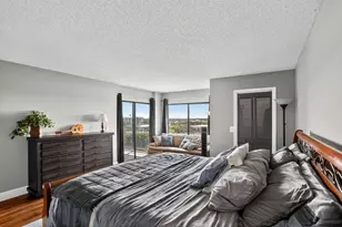 2202 S Cypress Bend Dr, Pompano Beach, FL 33069 - Photo 19