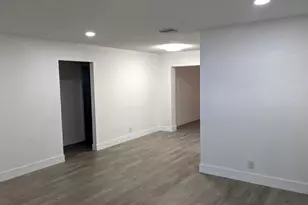 4906 NW 53rd Ct, Tamarac, FL 33319 - Photo 5