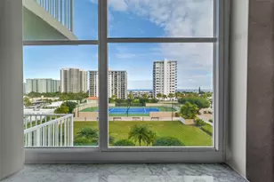 3020 NE 32nd Ave, Fort Lauderdale, FL 33308 - Photo 9