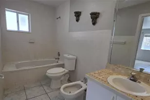 1649 SW 28th Terrace, Fort Lauderdale, FL 33312 - Photo 13