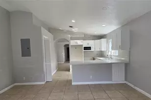 1649 SW 28th Terrace, Fort Lauderdale, FL 33312 - Photo 9