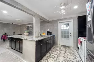 4646 NE Dudley Cir, Jensen Beach, FL 34957 - Photo 7