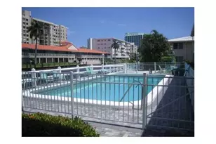2841 NE 32nd St Unit, Fort Lauderdale, FL 33306 - Photo 5