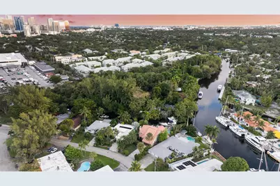 281 SW 14th Way, Fort Lauderdale, FL 33312 - Photo 19
