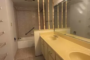 4222 Inverrary Blvd, Lauderhill, FL 33319 - Photo 19