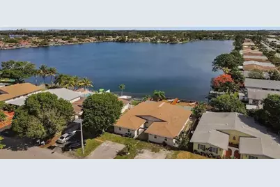 2411 SW 58th Manor, Fort Lauderdale, FL 33312 - Photo 11