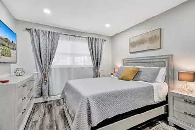 2411 SW 58th Manor, Fort Lauderdale, FL 33312 - Photo 5