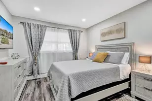 2411 SW 58th Manor, Fort Lauderdale, FL 33312 - Photo 5