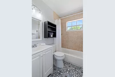 2000 NE 62nd Street, Fort Lauderdale, FL 33308 - Photo 11