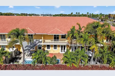 3024 NE 5th Terrace #10, Wilton Manors, FL 33334 - Photo 35